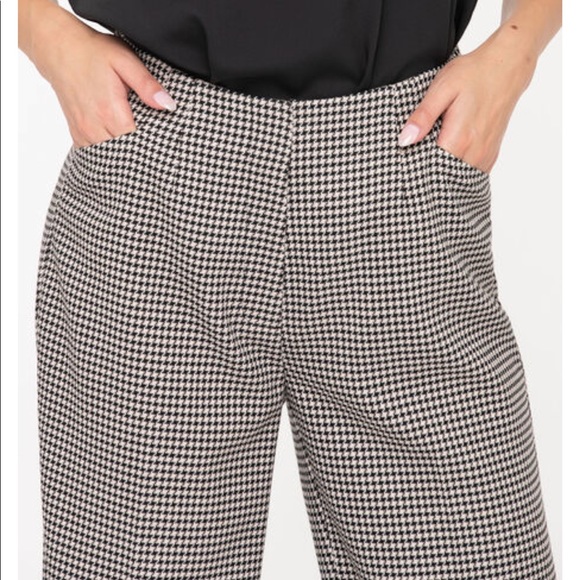 Size 12 Houndstooth Wide Leg Pant - Picture 10 of 14